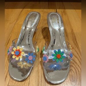 Larroude Garden Mule Size 9